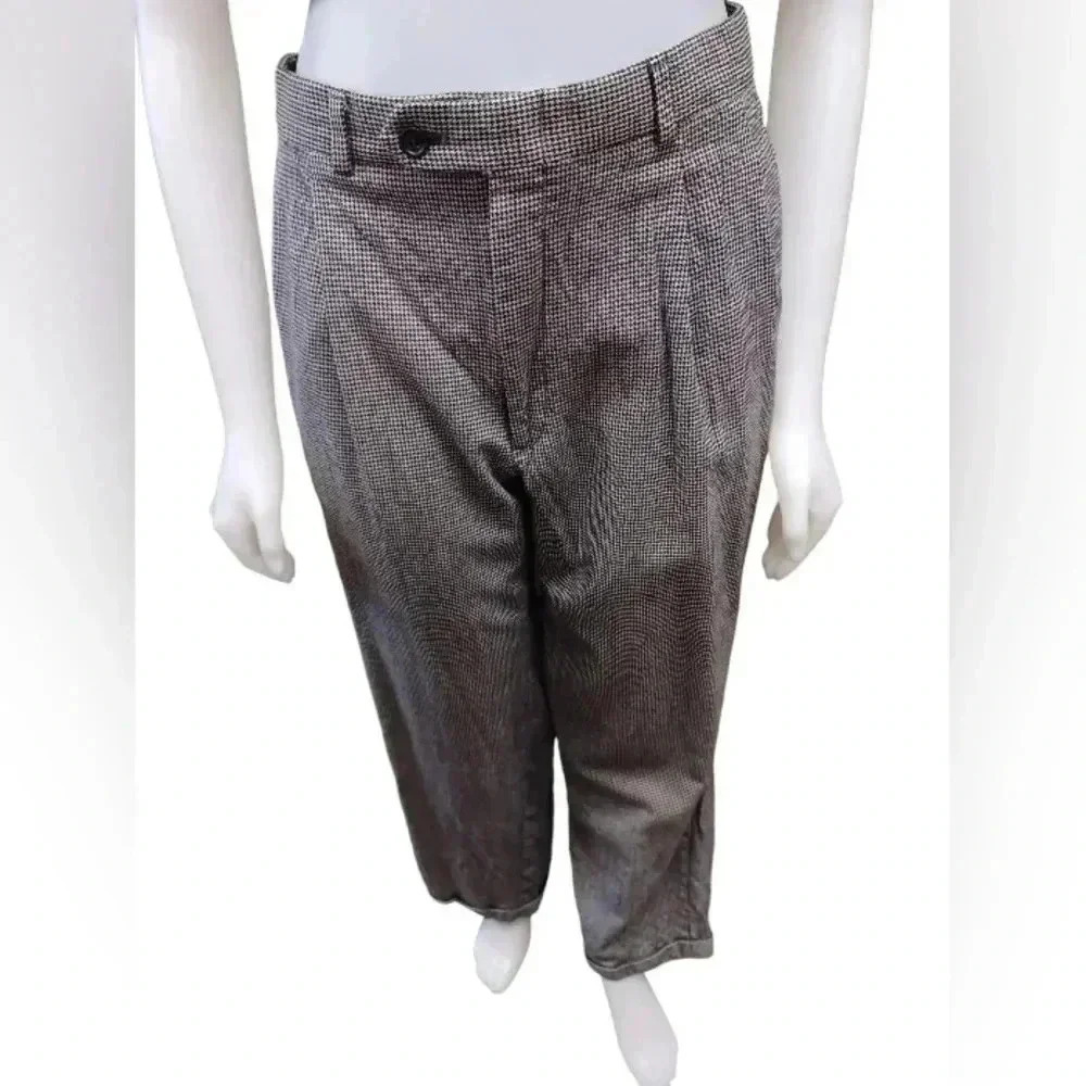 Burberrys 100% Wool Black and White Check Trousers Size Large - Picture 2 of 13